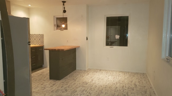 1440 W Valerio St in Santa Barbara, CA - Building Photo - Building Photo