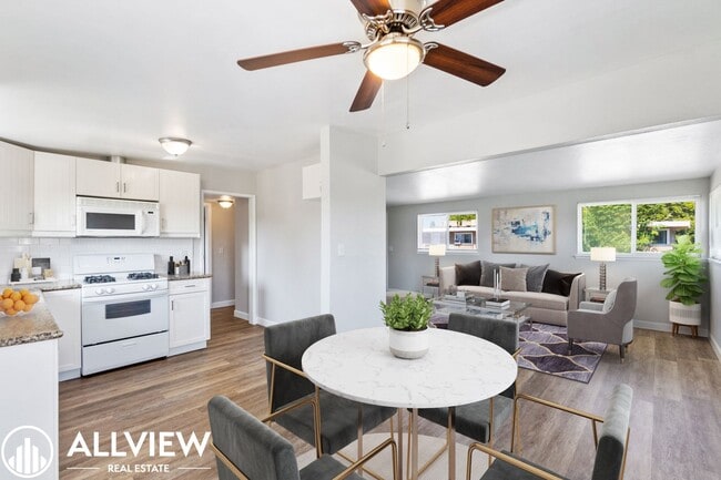 property at 3407 W Olinda Ln