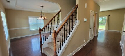 225 Maidstone Dr in Richlands, NC - Building Photo - Building Photo