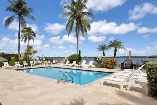 property at 200 Harborview Dr