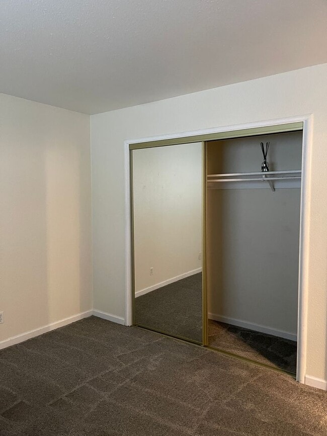 139 W Lassen Ave in Chico, CA - Building Photo - Building Photo