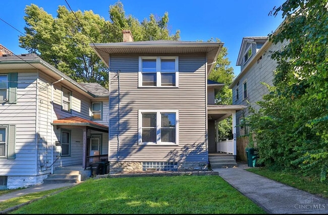 property at 244 Oak St