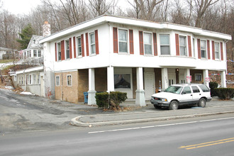 793 Pawling Ave in Troy, NY - Building Photo - Building Photo