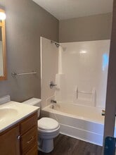 309B N Dogwood St in Savannah, MO - Building Photo - Building Photo