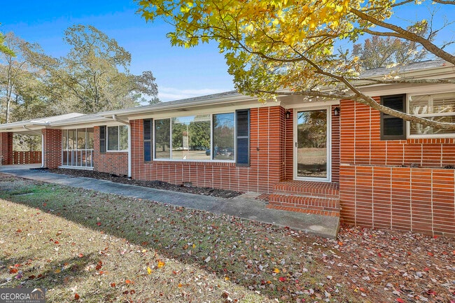 334 Porter Rd in Fayetteville, GA - Building Photo - Building Photo