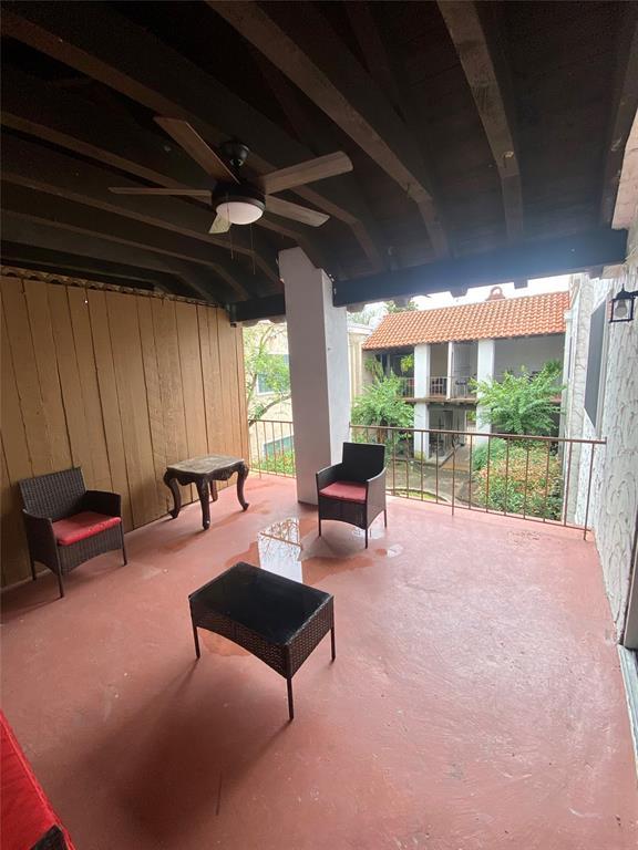 property at 2744 Briarhurst Dr