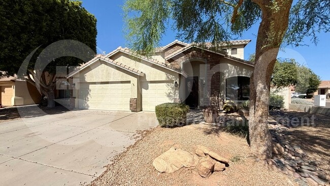 property at 572 N Bell Dr