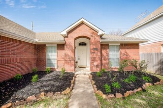 4118 Custer Creek Dr in Missouri City, TX - Foto de edificio - Building Photo