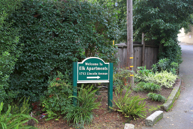 Lincoln Vista Apartments in San Rafael, CA - Foto de edificio - Building Photo