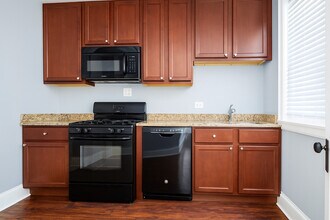 3909 N Lamon Ave in Chicago, IL - Building Photo - Building Photo