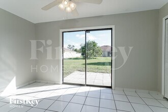 2603 NE 4th Ave in Cape Coral, FL - Building Photo - Building Photo