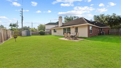 3235 Summerland Dr in Manvel, TX - Building Photo - Building Photo