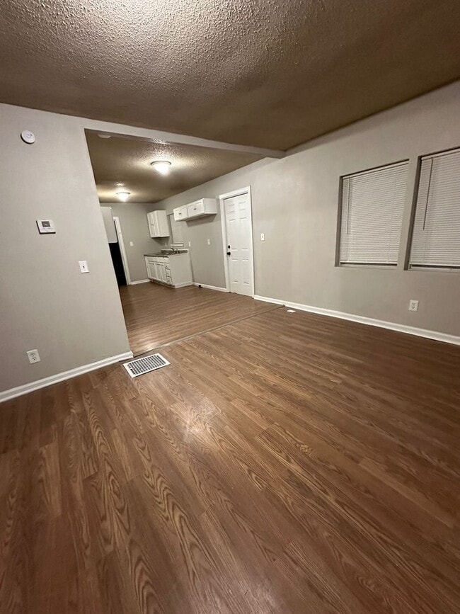 5712 Wabash Ave in Kansas City, MO - Building Photo - Building Photo