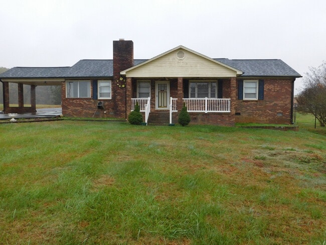 property at 541 Old NC 277 Rd
