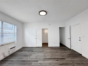 900 Jefferson Ave in Miami Beach, FL - Building Photo - Building Photo