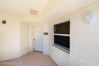 8871 Lake Dr in Cape Canaveral, FL - Building Photo - Building Photo