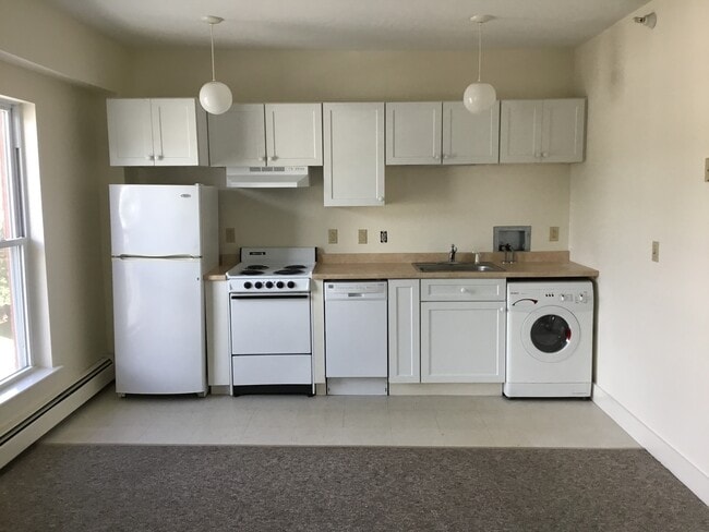 property at 9 State St