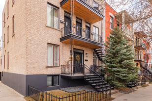 3044-3052 Holt St in Montréal, QC - Building Photo
