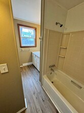 11 Kelsey St in Waterville, ME - Building Photo - Building Photo