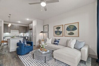 Axis Marketplace in Kyle, TX - Building Photo - Building Photo