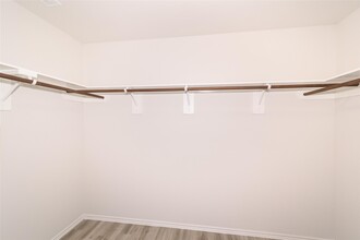 8726 Doris Oaks Cir in Houston, TX - Foto de edificio - Building Photo