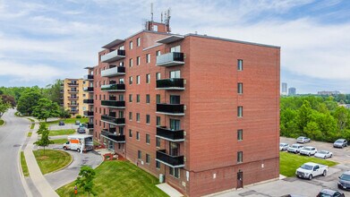 Palazzo Towers in Brampton, ON - Building Photo - Building Photo