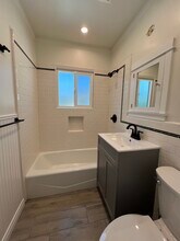 715 W Colorado Blvd, Unit 715 in Monrovia, CA - Building Photo - Building Photo