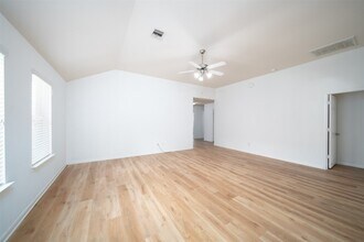 5706 Rocky Trail Dr in Houston, TX - Building Photo - Building Photo