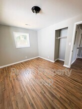 5102 Hodge St in Fayetteville, NC - Building Photo - Building Photo