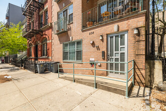 234 Franklin Ave in Brooklyn, NY - Building Photo - Building Photo