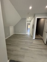 354 S 10th St, Unit 3 in Newark, NJ - Building Photo - Building Photo