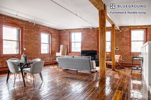 791 Tremont St in Boston, MA - Building Photo