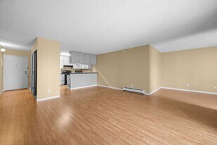 3460 S Poplar St in Denver, CO - Building Photo