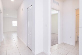 566 Pawnee Ct in Haines City, FL - Building Photo - Building Photo