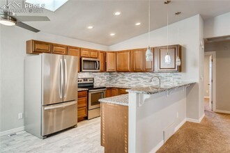 3108 Moonbeam Cir S in Colorado Springs, CO - Foto de edificio - Building Photo