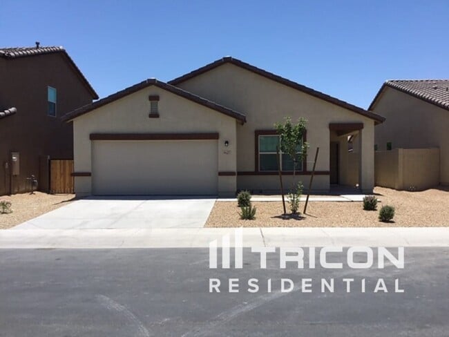 property at 4627 W Saddlebush Way