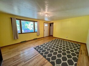 1108 Sherman St in Longmont, CO - Foto de edificio - Building Photo