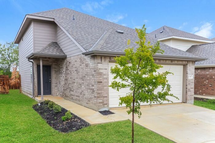 10367 Clearwater Wy in San Antonio, TX - Building Photo