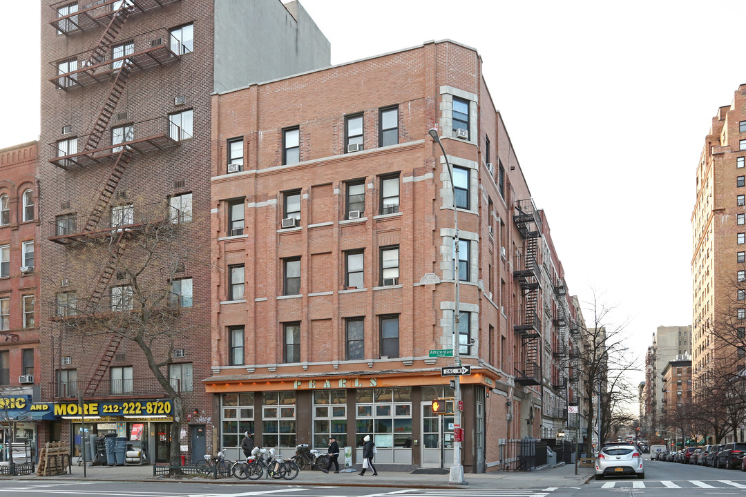 206 W 99th St in New York, NY - Building Photo