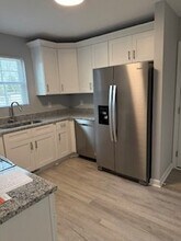 3528 Diesel Dr-Unit -Unit 100 in Lincolnton, NC - Building Photo - Building Photo