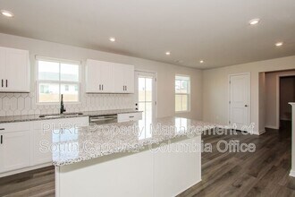 352 Saskatoon Dr in Hopkins, SC - Building Photo - Building Photo