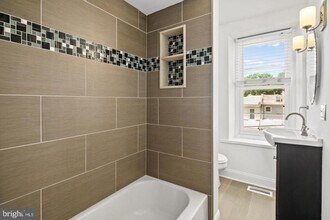 3455 Bowman St in Philadelphia, PA - Building Photo - Building Photo