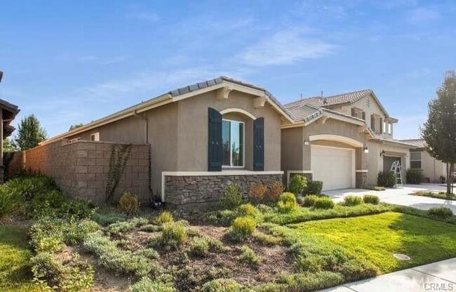 31543 Mojave Rose Ct in Murrieta, CA - Foto de edificio - Building Photo