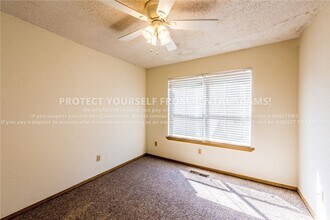 686 W Martha Dr in Fayetteville, AR - Building Photo - Building Photo