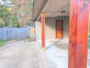 9508 Labette Dr in Little Rock, AR - Building Photo - Building Photo