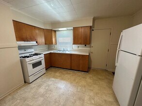 710 N Lincoln Ave in Urbana, IL - Building Photo - Building Photo