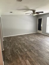 10937 Carmel Dr in Baton Rouge, LA - Building Photo - Building Photo