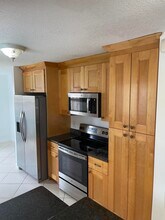 5114 NW 27th Ct in Margate, FL - Building Photo - Building Photo