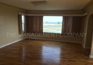 2327 E 3700 N in Filer, ID - Building Photo - Building Photo