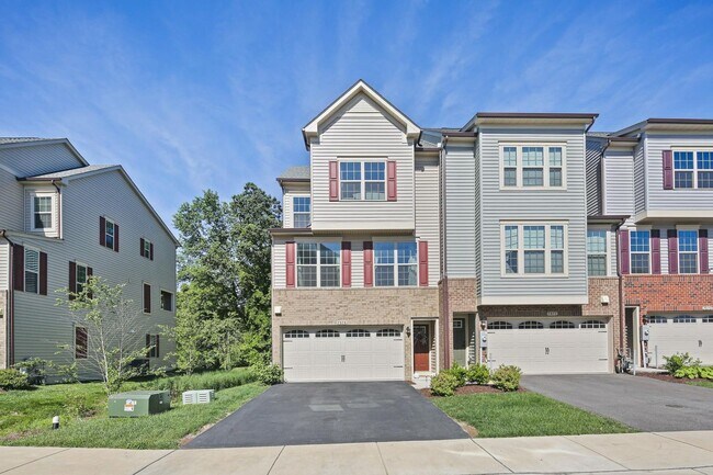 property at 7874 Mine Run Rd